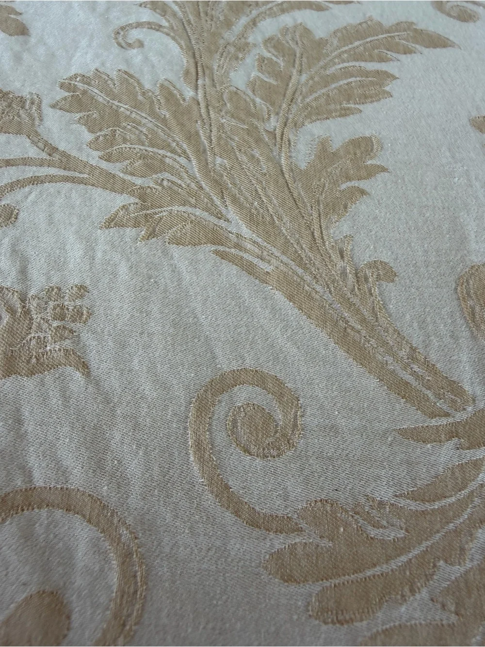Pure Natural Silk Jacquard Duvet Cover Cream Champagne Zip Closure 65x88 GUC